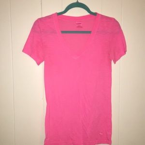 Victoria’s Secret PINK Essential V-Neck T-Shirt